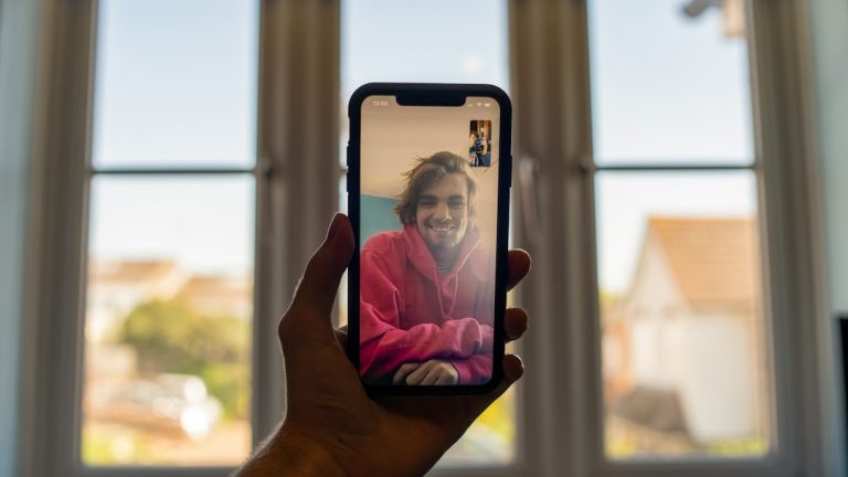 Photo Chat window